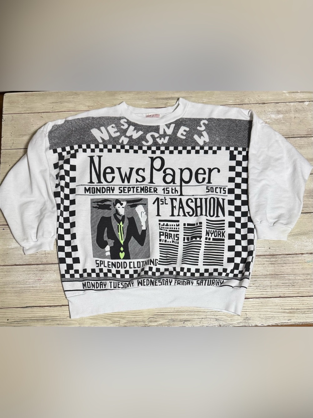 1980s Vintage Newspaper print crewneck sweatshirt Women’s Small Black & white